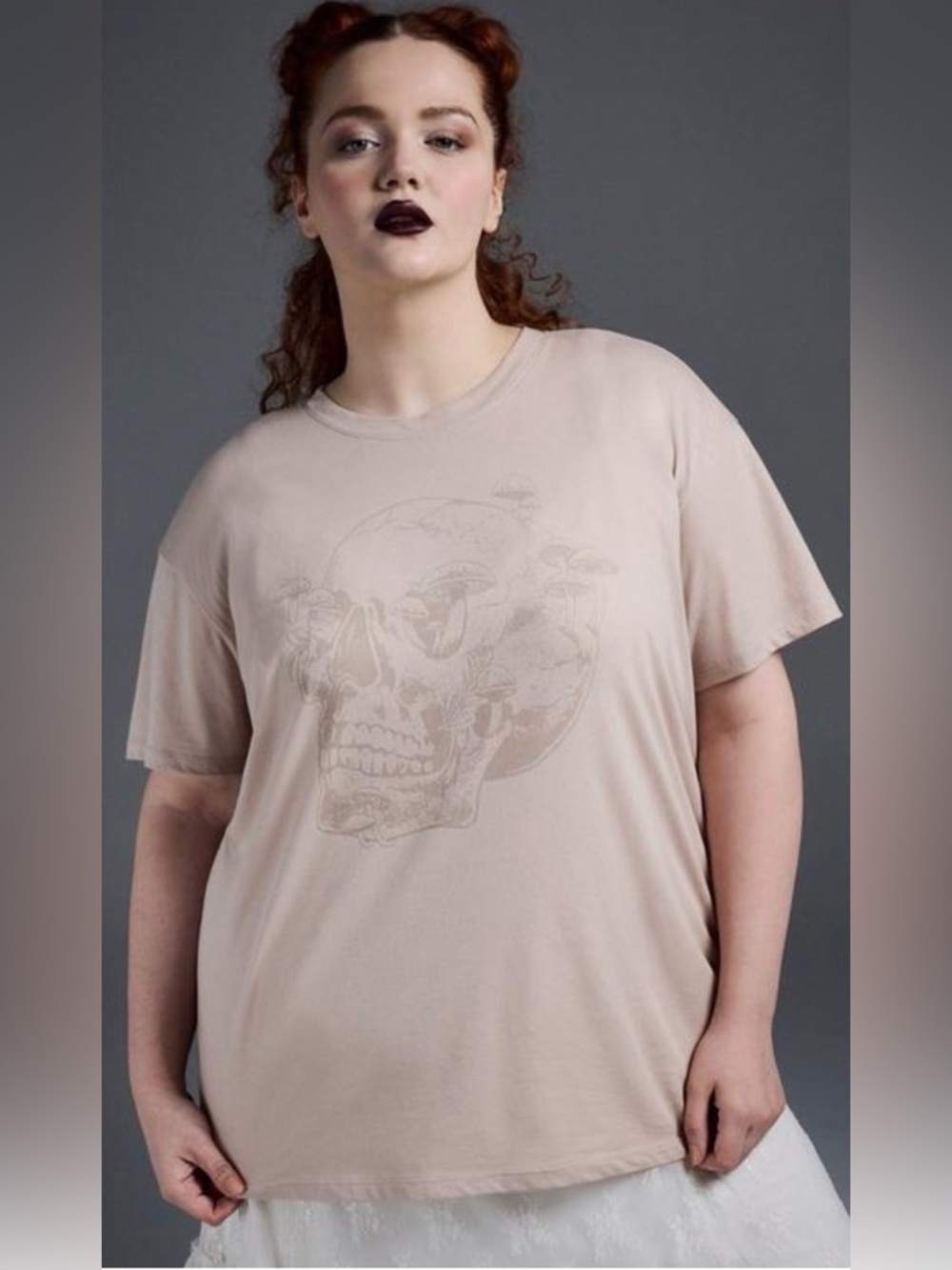 Torrid 4(4X)(26) Nightfall Oversized Short Sleeve T-Shirt w/Mushroom Skull